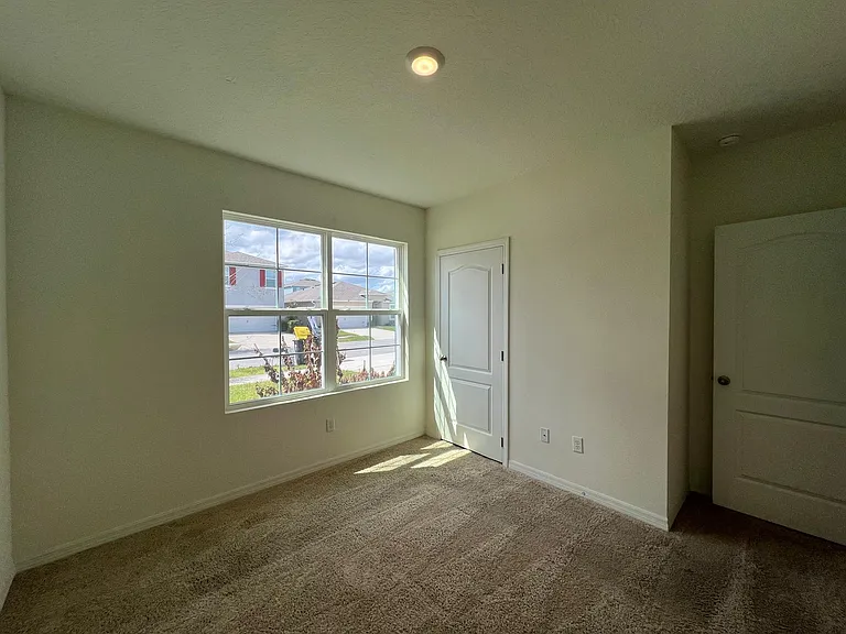 472 Lily Ln — Photo 18