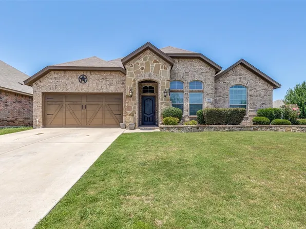 681 Plum Dr, Burleson, TX 76028