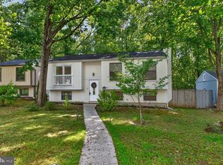 2270 Cocquina Dr, Reston, VA 20191