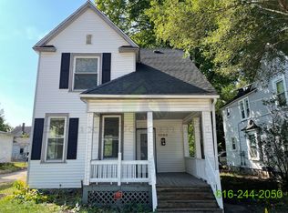 1050 Thomas St SE, Grand Rapids, MI 49506