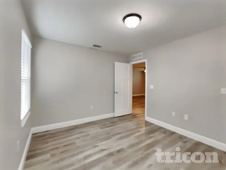 7105 Feather Wood Dr — Photo 9