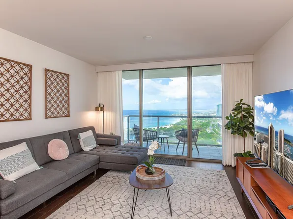 1551 Ala Wai Blvd, Honolulu, HI