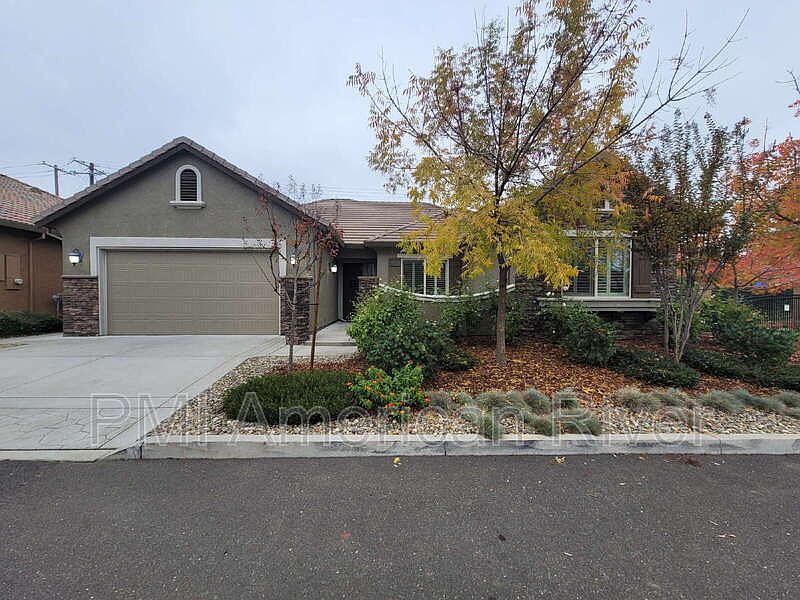 1st image of 8099 Traditions Ct