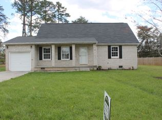 515 Stowers Dr, Corryton, TN 37721