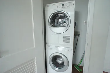 Rented by Nest Seekers International