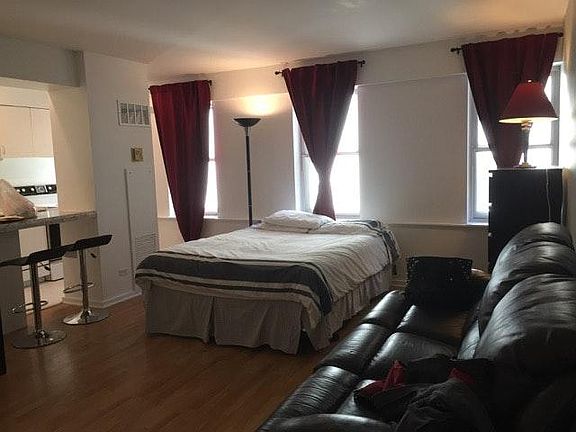 3rd image of 40 E 9th St APT 712