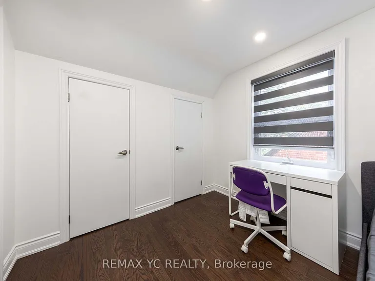 77 Talbot Rd — Photo 26