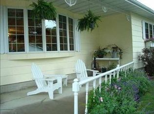 701 Parkside Dr, Marshall, MN 56258