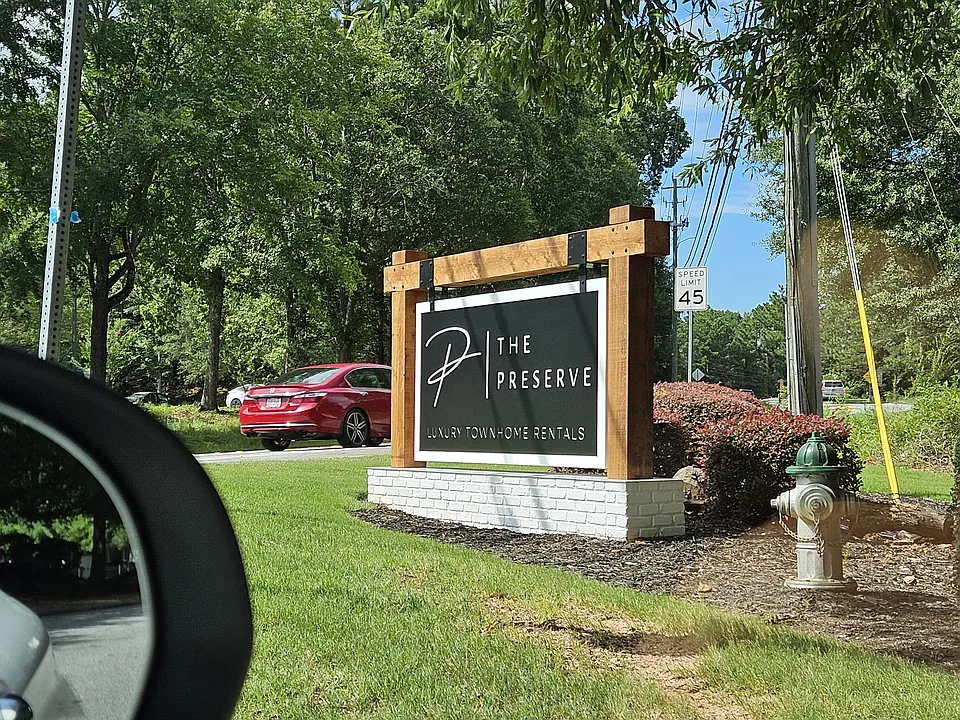 125 Auburn Pkwy