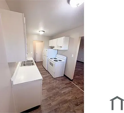 902 E Sturgis St #10 — Photo 1