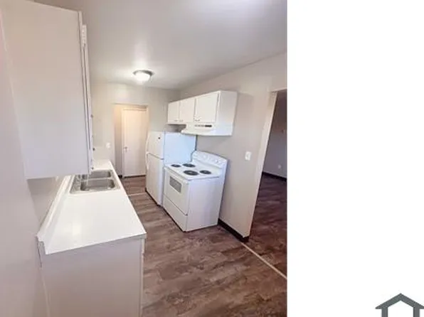 902 E Sturgis St APT 10, Saint Johns, MI 48879