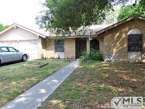 1st image of 7533 Leafy Hollow Ct