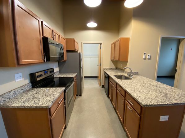 120 Main St #452