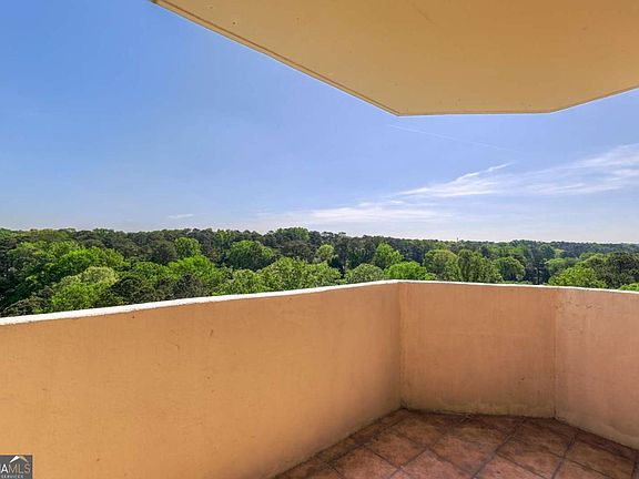 5th image of 1501 Clairmont Rd APT 1216