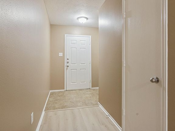 3rd image of 5226 Bright Oak Ct