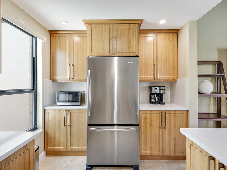 800 Greensward Ct #203-I — Photo 4