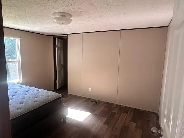 1099 Petersburg Rd — Photo 9
