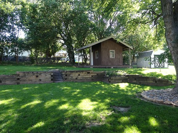 2nd image of 7427 Terry Dr