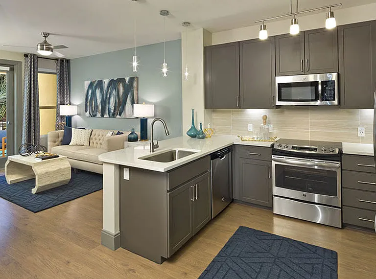 District at Biltmore Apartments Phoenix — Photo 42