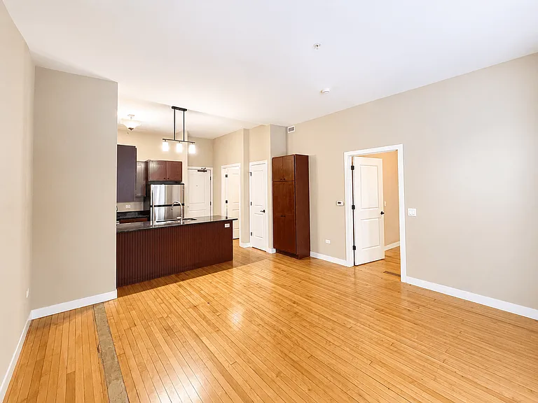 Pioneer Endicott — Photo 129