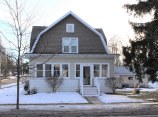 1202 Wyman St, New London, WI 54961