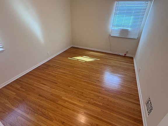5th image of 1604 Idaho Ave #1614