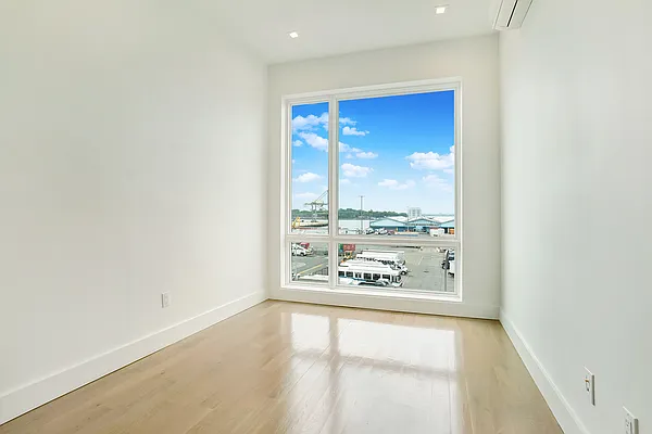 Rented by Compass | media 4