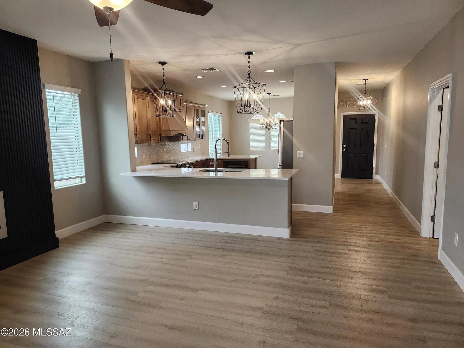 4 bed, 2.0 bath, 1844 sqft, $2,400 — Photo 4