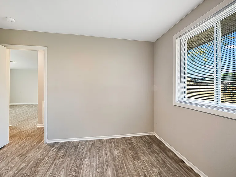 2135 Cockran St SW #C2135 — Photo 14