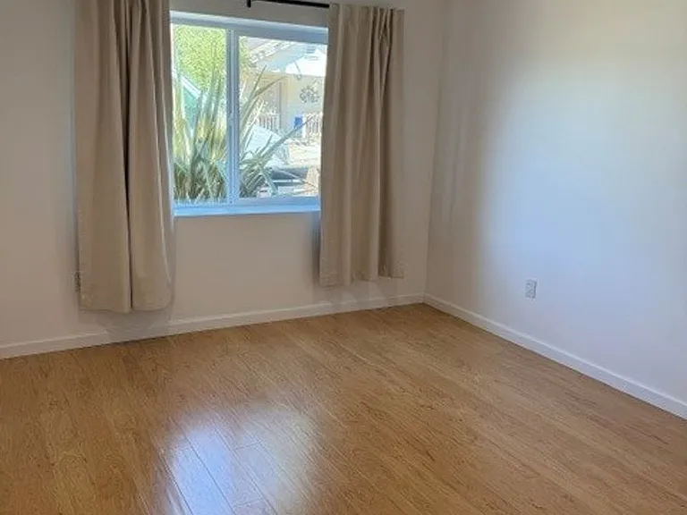 478 Oak St — Photo 54