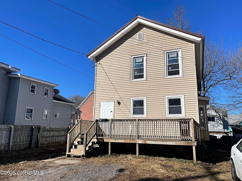2nd image of 34 Division Street