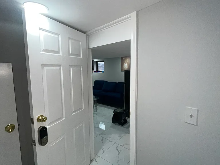 158 N 18th St #BASEMENT — Photo 14