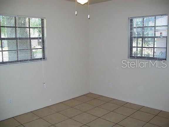 4th image of 1625 Pineberry St