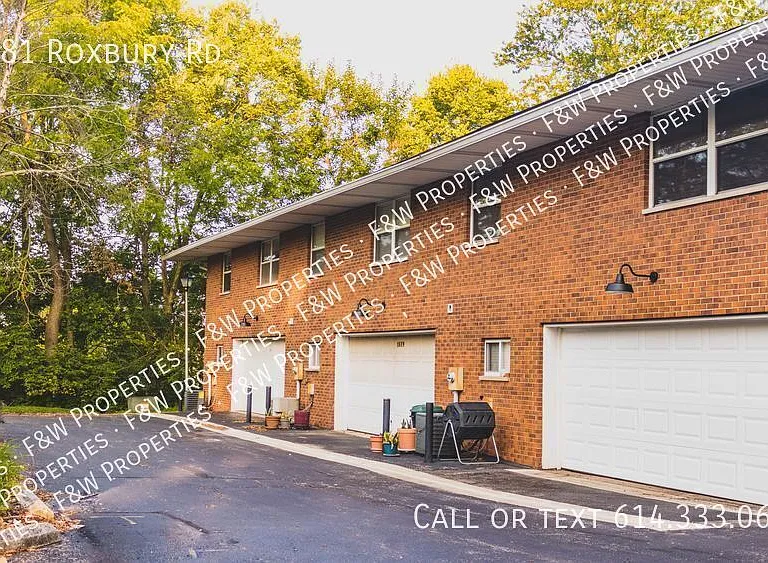 1581 Roxbury Rd — Photo 12