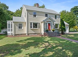 60 Crehore Dr, Newton, MA 02462