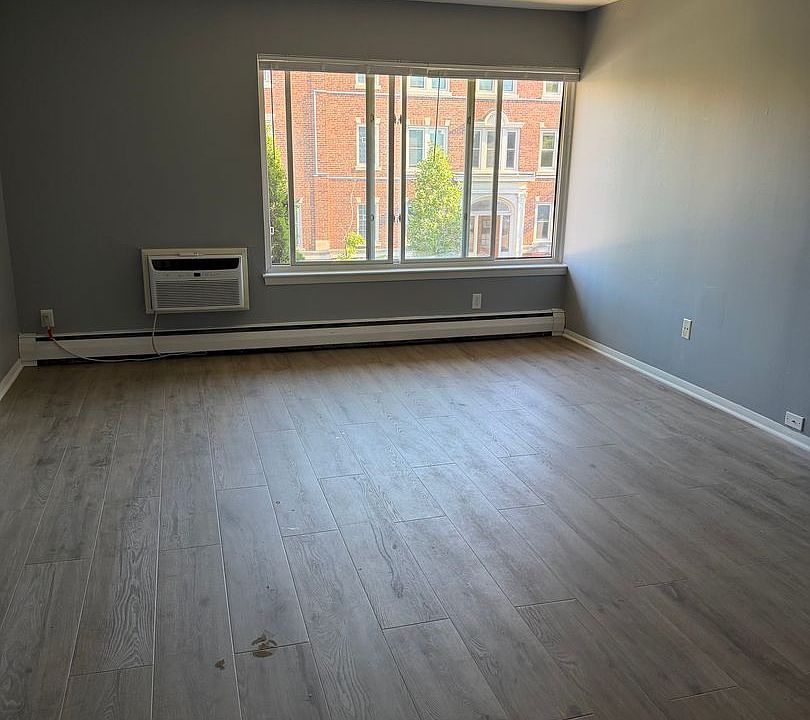 1st image of 2705 N Oakland Ave APT 4