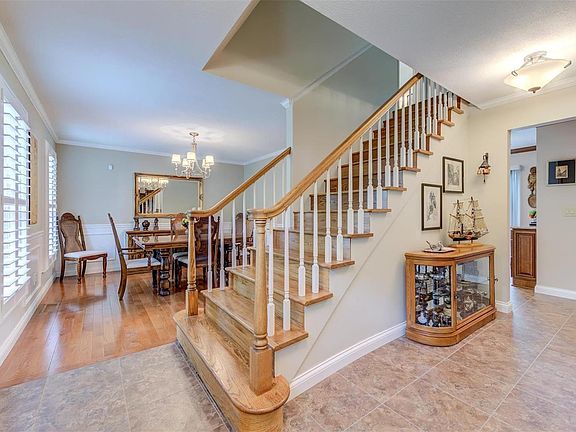 4th image of 12955 Weatherfield Dr