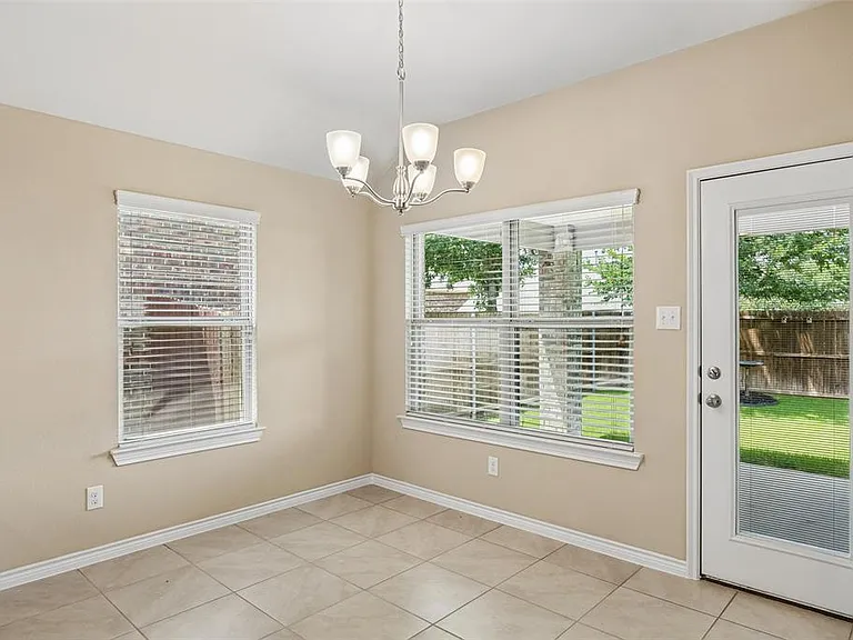 10016 Kemah Pl — Photo 10