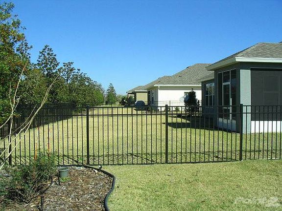 5 ft Fence Back Area