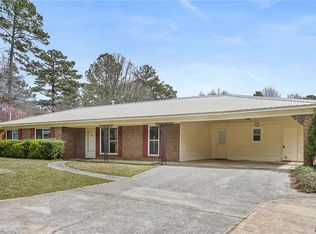 6903 43rd St, Northport, AL 35473