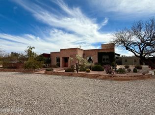 1618 E Kleindale Rd, Tucson, AZ 85719