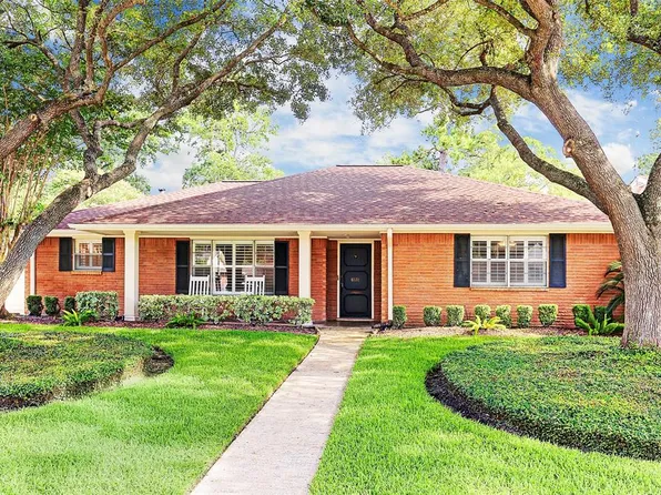 6531 Kury Ln, Houston, TX 77008