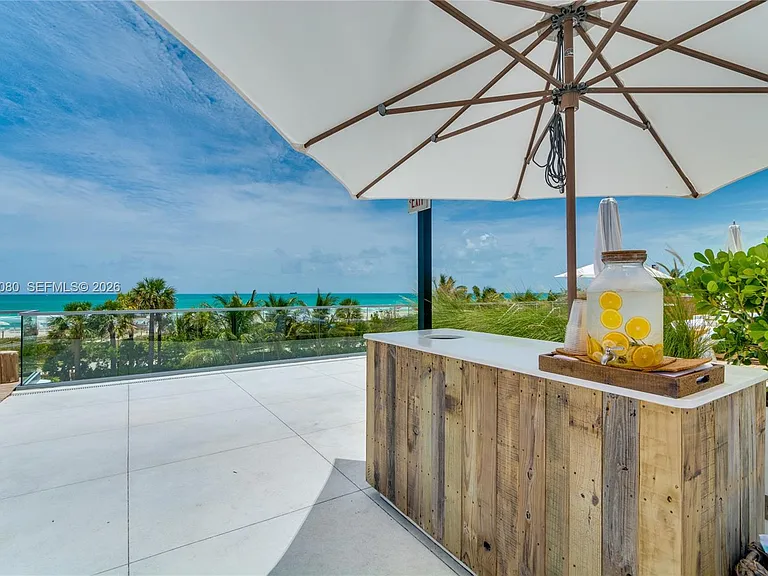 2301 Collins Ave #1009 — Photo 33