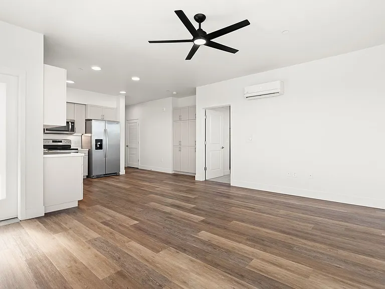 1890 Thea Ave — Photo 12