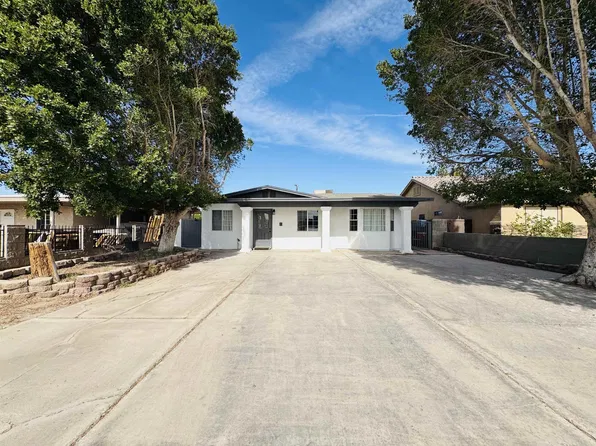 362 W George St, Somerton, AZ 85350