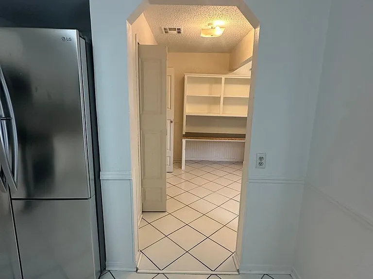 4713 SE 23rd St — Photo 14