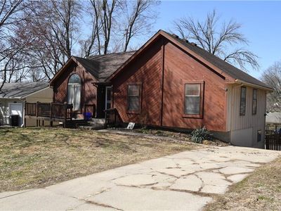 5124 S Cottage Ave, Independence, MO, 64055