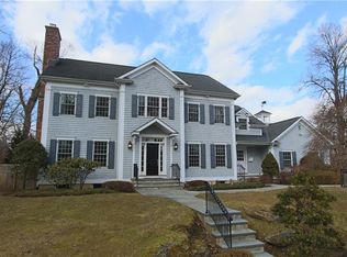 6 Walden Ln, Rye, NY 10580