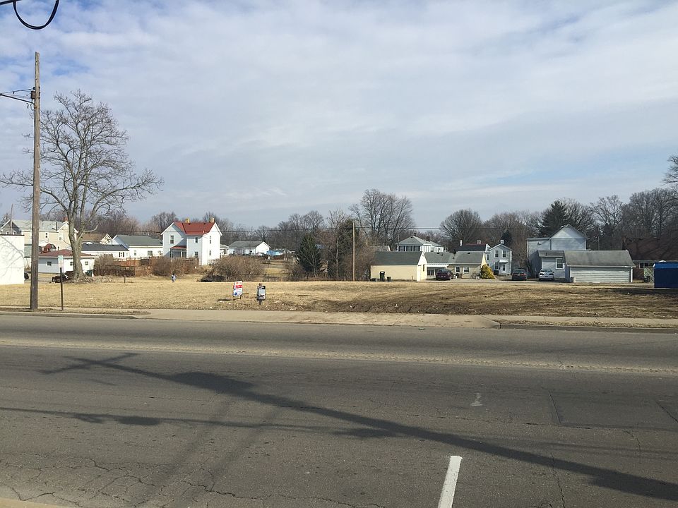 1st image of 7350-7358 Hamilton Ave