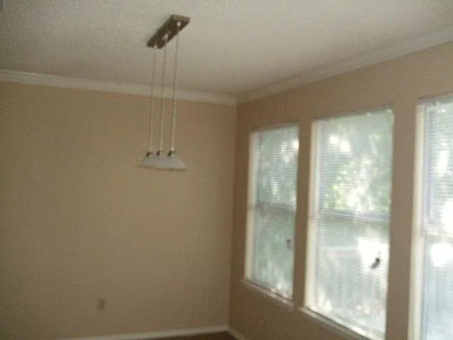 4 bed, 2.5 bath, 1738 sqft, $1,895 — Photo 4